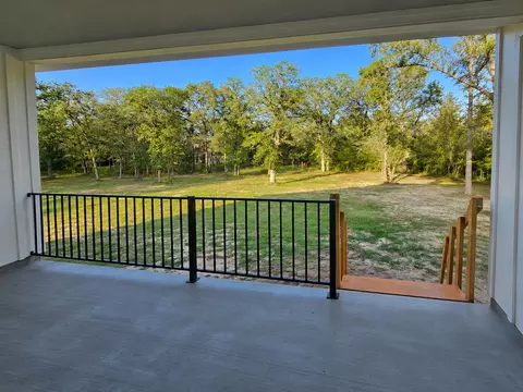Exterior - 116 Pine Point Cv, Elgin, TX 78621 photo 6 of 7
