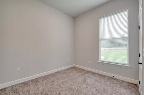 Bedroom - 116 Pine Point Cv, Elgin, TX 78621 photo 3 of 5