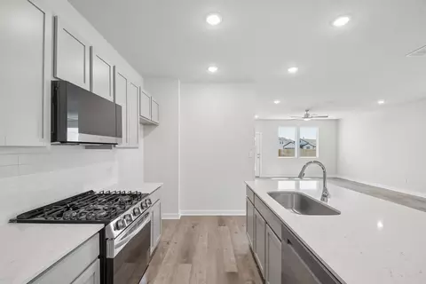 Kitchen - 13315 Final Turn Dr, Buda, TX 78610 photo 1 of 1
