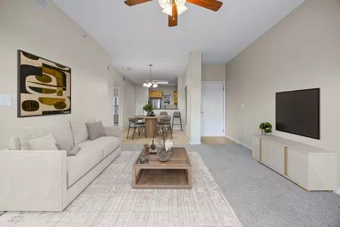 6810 Deatonhill Dr #1100, Austin, TX 78745