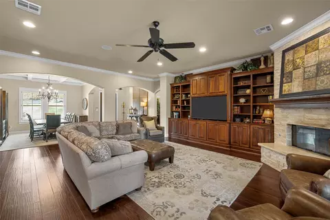 Living - 14690 Chapel Rd, Lorena, TX 76655 photo 2 of 3