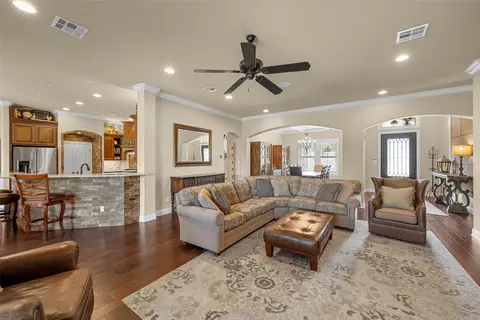 Living - 14690 Chapel Rd, Lorena, TX 76655 photo 1 of 3