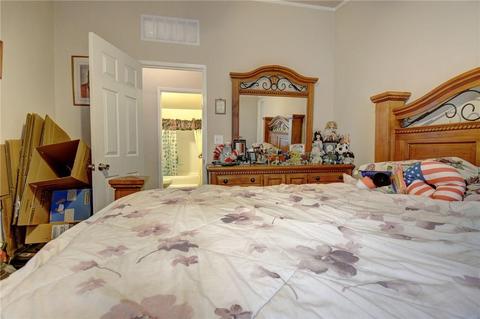 210 Smith Rd, Bastrop, TX 78602 photo 20