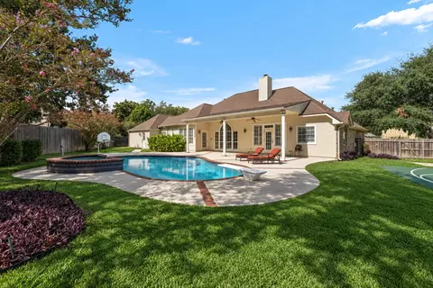 819 Blue Spring Cir, Round Rock, TX 78681