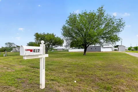 417 Birmensdorf Dr, San Marcos, TX 78666