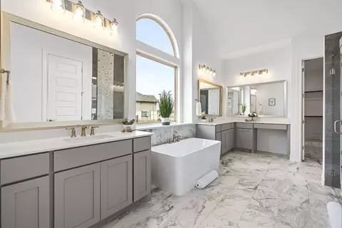 Bath - 240 Wellborn Rd, Liberty Hill, TX 78642 photo 1 of 8