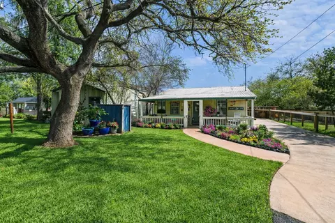 Exterior - 17009 E Darleen Dr #2, Leander, TX 78641 photo 2 of 15
