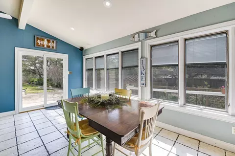 Dining - 17009 E Darleen Dr #2, Leander, TX 78641 photo 1 of 2