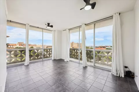 1801 Lavaca St #4D, Austin, TX 78701