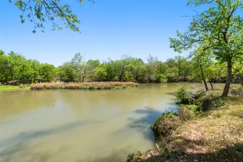 2711 Citation Dr, Del Valle, TX 78617