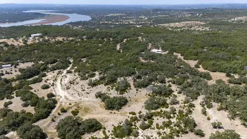 26528 Post Oak Bend Loop, Marble Falls, TX 78654 photo 9