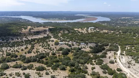 26528 Post Oak Bend Loop, Marble Falls, TX 78654 photo 8