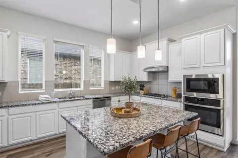 298 Wild Pecan Loop, Buda, TX 78610