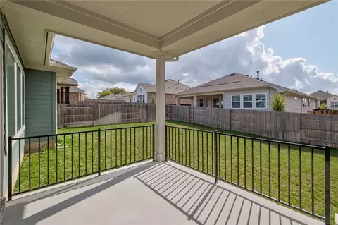 Exterior - 154 Sequoia Dr, Kyle, TX 78640 photo 7 of 8