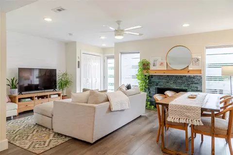 6410 Chimney Creek Cir #B, Austin, TX 78723
