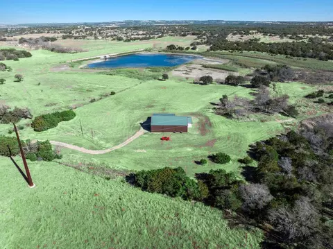 3259 Schumann Rd, Stonewall, TX 78671