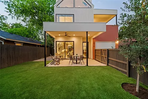 2816 Garwood St #1, Austin, TX 78702