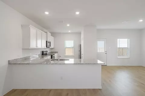 Kitchen - 116 Wirepass Crst, Jarrell, TX 76537 photo 1 of 2