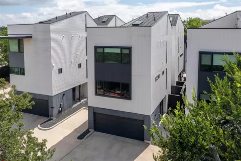 Exterior - 3406 E 17th St #5, Austin, TX 78721 photo 1 of 1