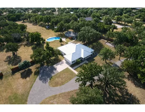 190 Young Ranch Rd, Georgetown, TX 78633