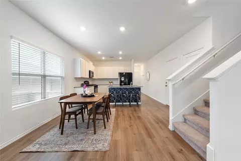 Entry Way - 150 Tofalla, Kyle, TX 78640 photo 3 of 4