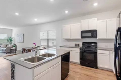 Kitchen - 150 Tofalla, Kyle, TX 78640 photo 1 of 3