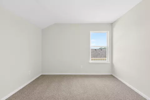 Bedroom - 1007 Antelope Trl, Temple, TX 76504 photo 6 of 7
