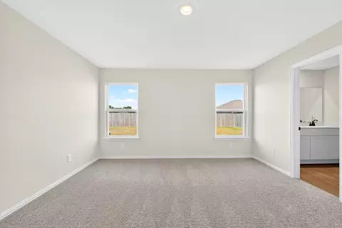 Bedroom - 1007 Antelope Trl, Temple, TX 76504 photo 1 of 7