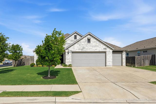 101 Ozark Dr, Hutto, TX 78634