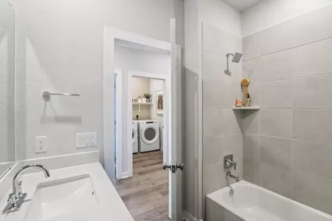 224 Bendecido Loop, Elgin, TX 78621 photo 27