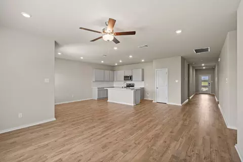 148 Wind Hl, Jarrell, TX 76537 photo 18