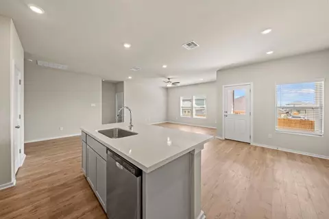 148 Wind Hl, Jarrell, TX 76537 photo 14