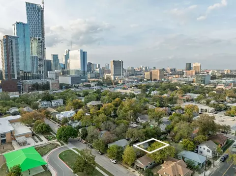 1020 Spence St #B, Austin, TX 78702