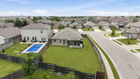 View/Area - 205 Bright Star Ln, Georgetown, TX 78628 photo 3 of 4