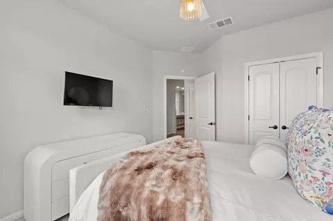 Bedroom - 1940 Blue River Dr, Leander, TX 78641 photo 2 of 7