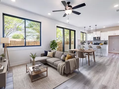 206 E Wonsley Dr #B, Austin, TX 78753