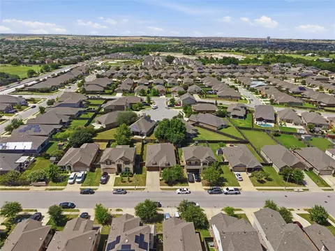 View/Area - 3543 Pauling Loop, Round Rock, TX 78665 photo 5 of 7
