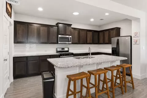 Kitchen - 3543 Pauling Loop, Round Rock, TX 78665 photo 1 of 2