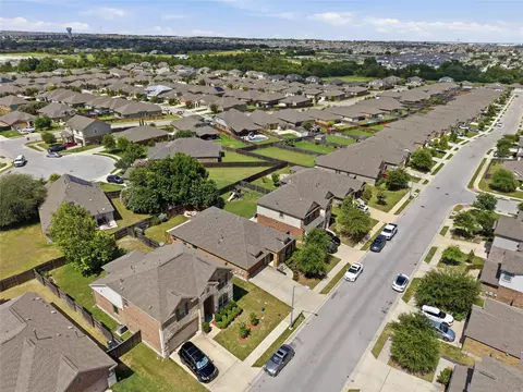 View/Area - 3543 Pauling Loop, Round Rock, TX 78665 photo 4 of 7