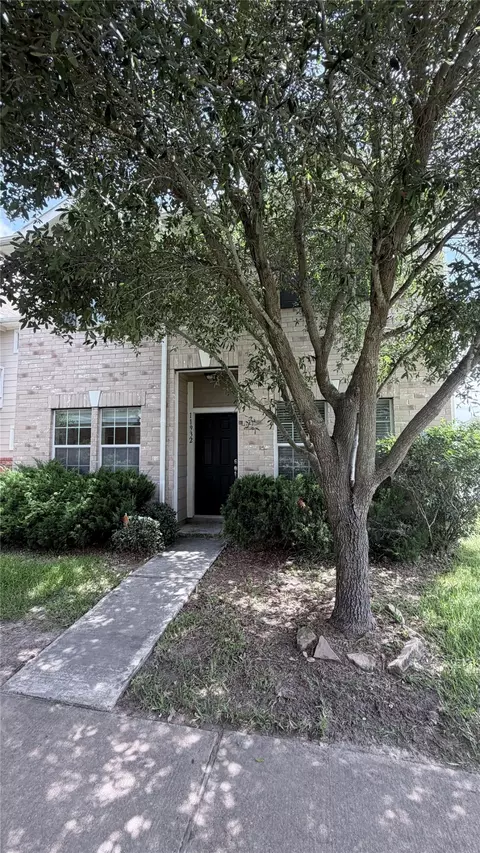 11932 Jelicoe Dr, Houston, TX 77047