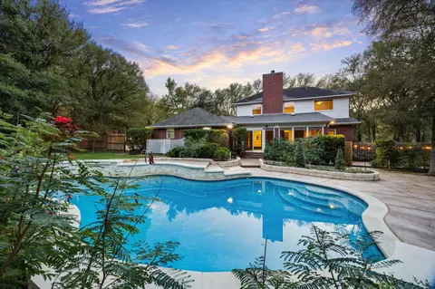 317 Colorado Dr, Cedar Creek, TX 78612