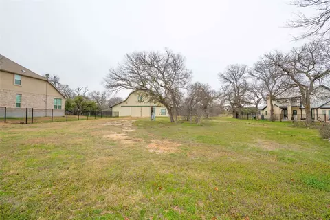 1301 Scenic Oaks Dr, Georgetown, TX 78628