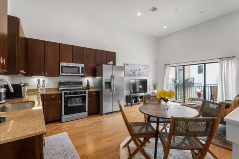 6000 S Congress Ave #124, Austin, TX 78745