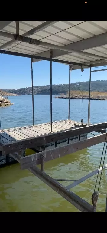 1300 Gold Ln, Lago Vista, TX 78645