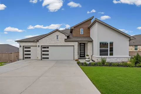 166 Salado Creek Trl, Bastrop, TX 78602
