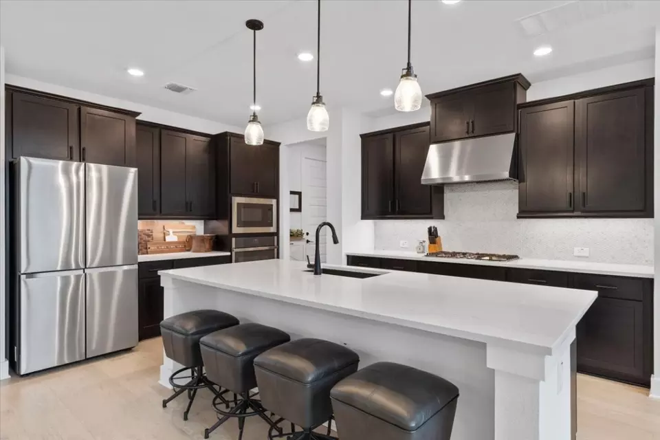 Kitchen - 8113 Edmondson Bnd, Austin, TX 78744 photo 2 of 3