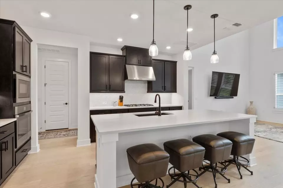 Kitchen - 8113 Edmondson Bnd, Austin, TX 78744 photo 3 of 3