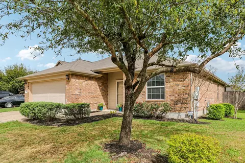 109 Mollie Dr, Hutto, TX 78634