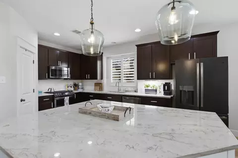 Kitchen - 1825 Wolf Dancer, Leander, TX 78641 photo 1 of 3