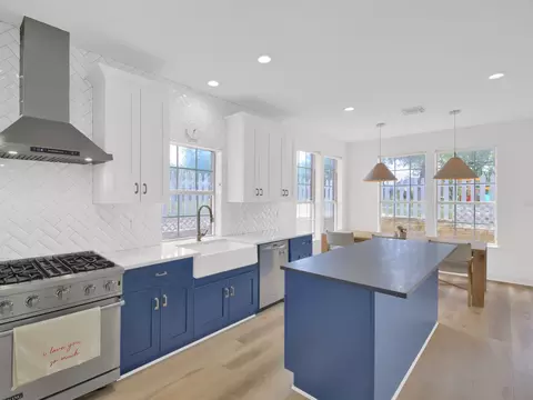 6001 Sierra Arbor Ct, Austin, TX 78759